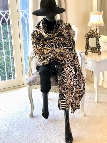 Animal Design Wrap
