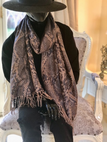 Snake Design Pashmina Navy
