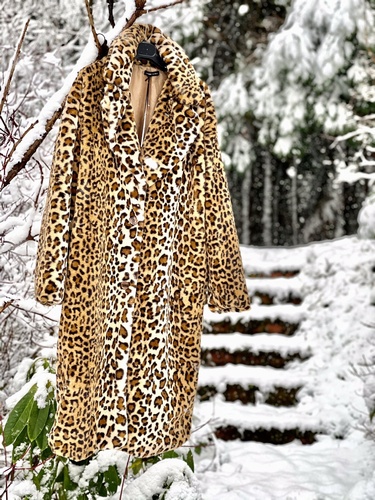 Super Soft Faux Fur Coat Leopard Print Design