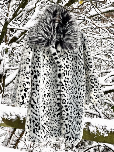 Super Soft Faux Fur Coat Snow Leopard